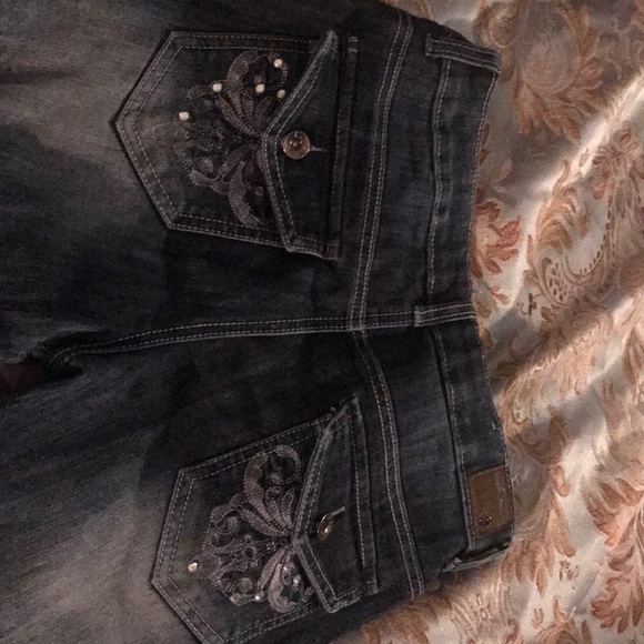 Capris - Picture 3 of 3